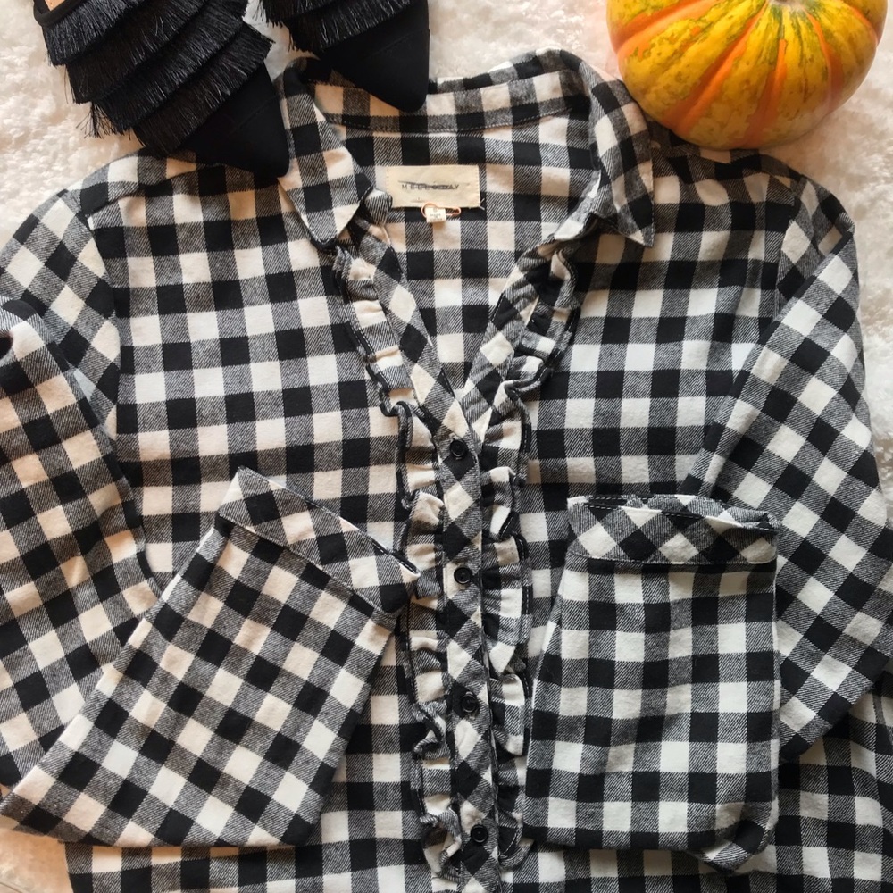 NWOT - Mello Day Flannel
